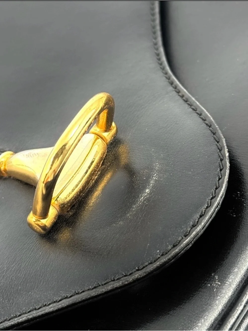 Gucci Black Leather Shoulder Bag with Gold Horsebit - Picture 15 of 16
